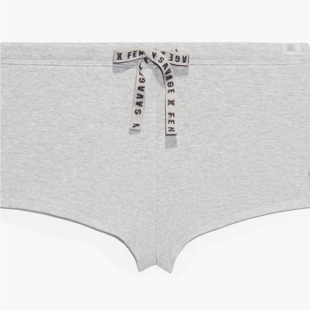 NWOT Savage X Fenty Ribbed Crop and Shorts Set - Picture 5 of 10
